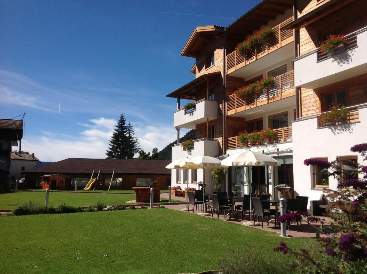 Hotel Nele Ziano di Fiemme Buitenkant foto