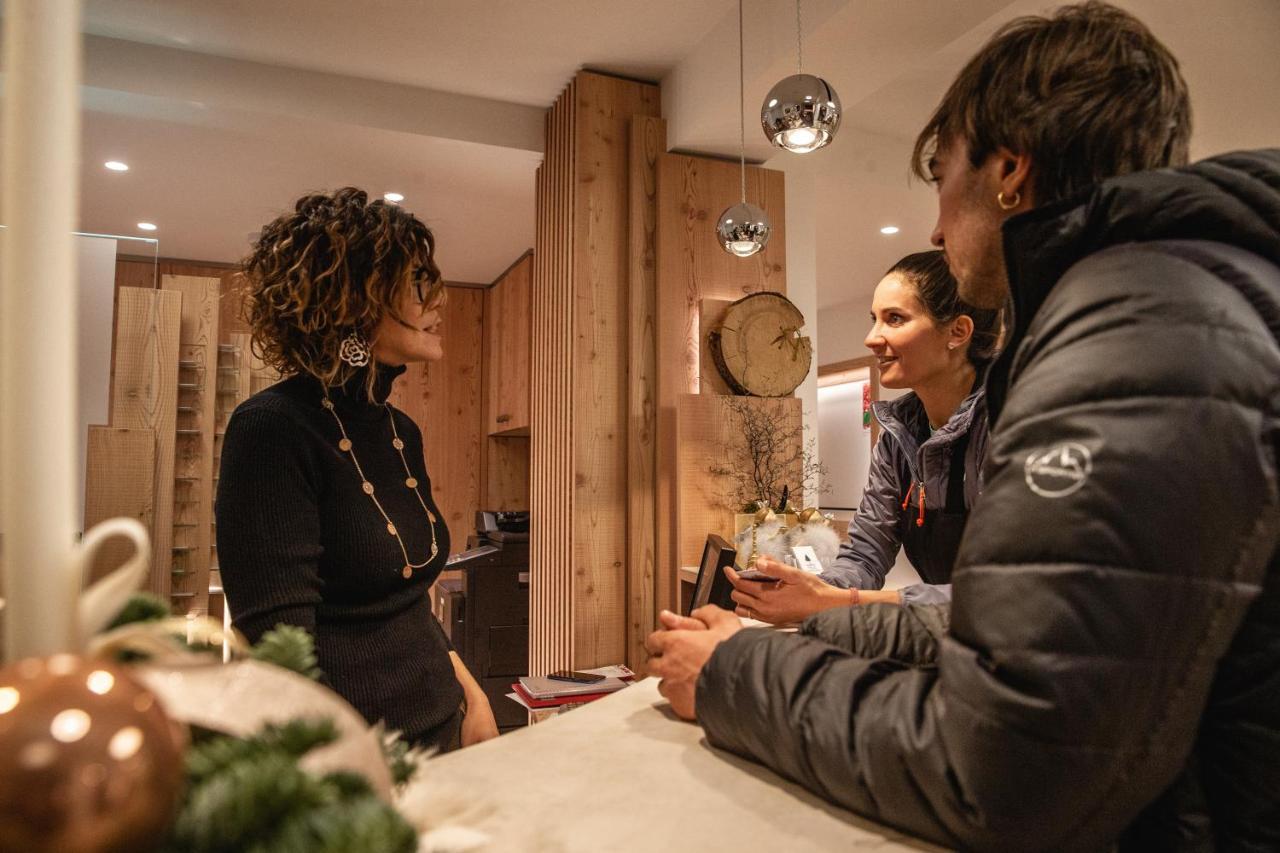 Hotel Nele Ziano di Fiemme Buitenkant foto